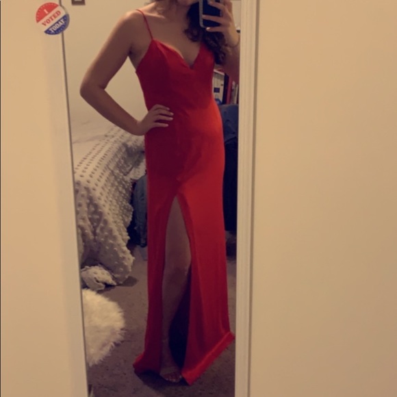 NBD Chatham Gown - Picture 5 of 10